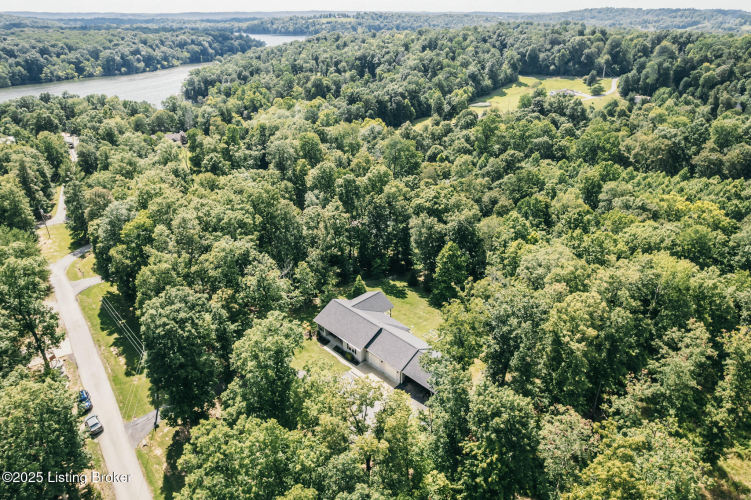 Listing Image 76