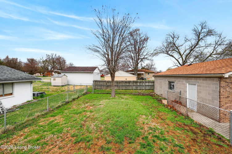 Listing Image 39
