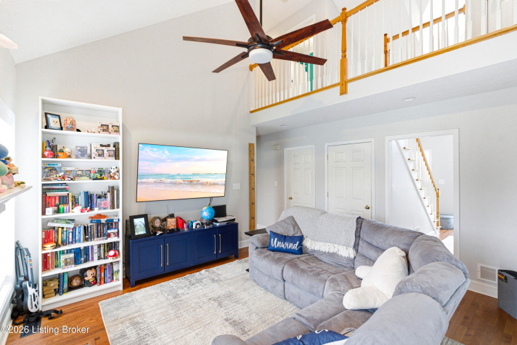 Listing Image 13