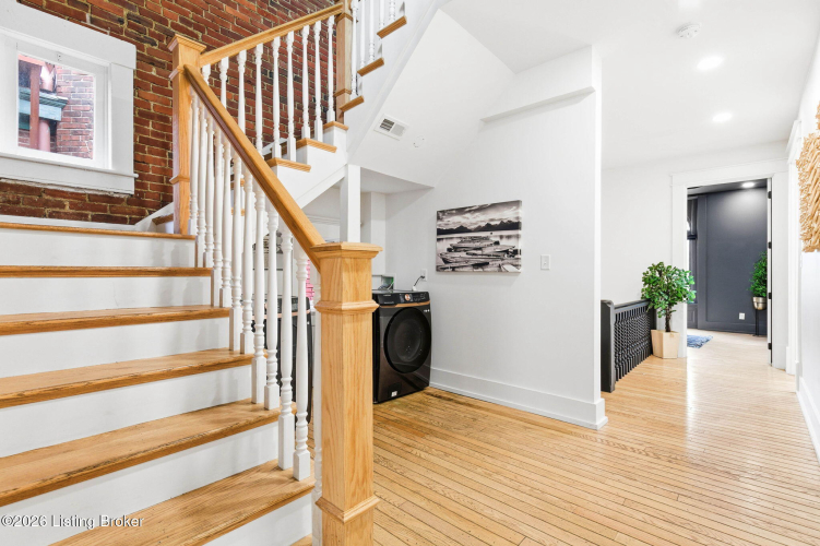 Listing Image 55