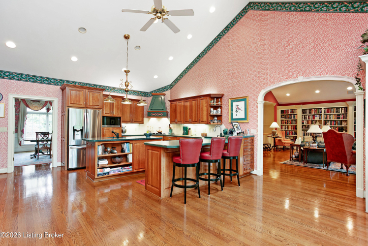 Listing Image 23