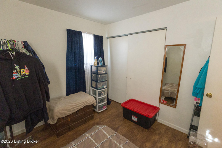 Listing Image 25