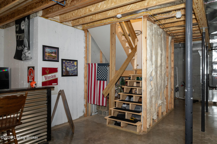 Listing Image 59