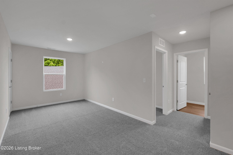 Listing Image 16