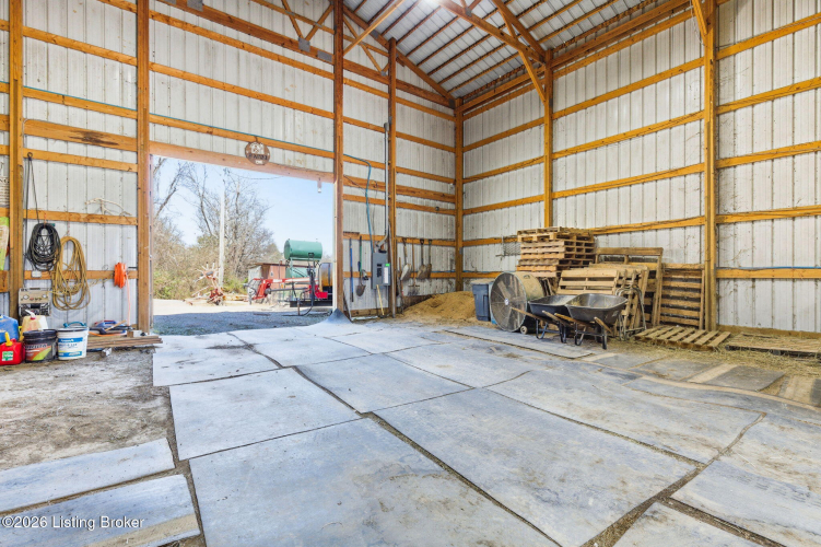 Listing Image 72