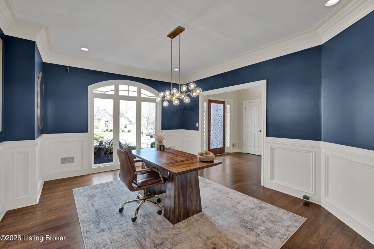 Listing Image 6
