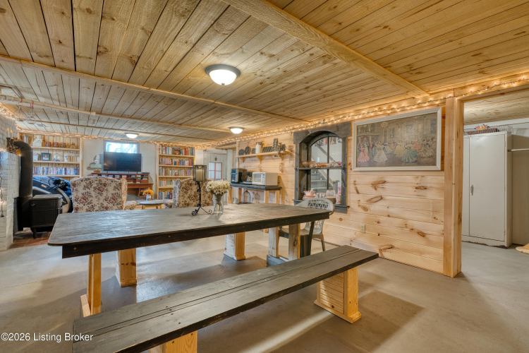Listing Image 81