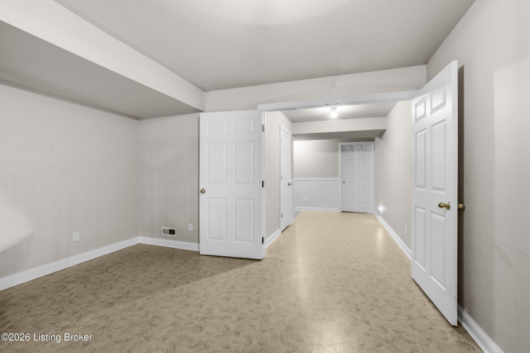 Listing Image 54