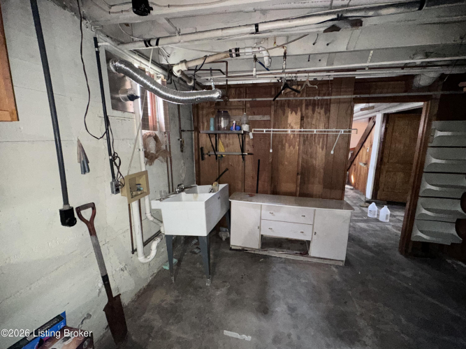 Listing Image 39