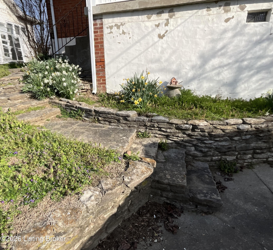 Listing Image 47