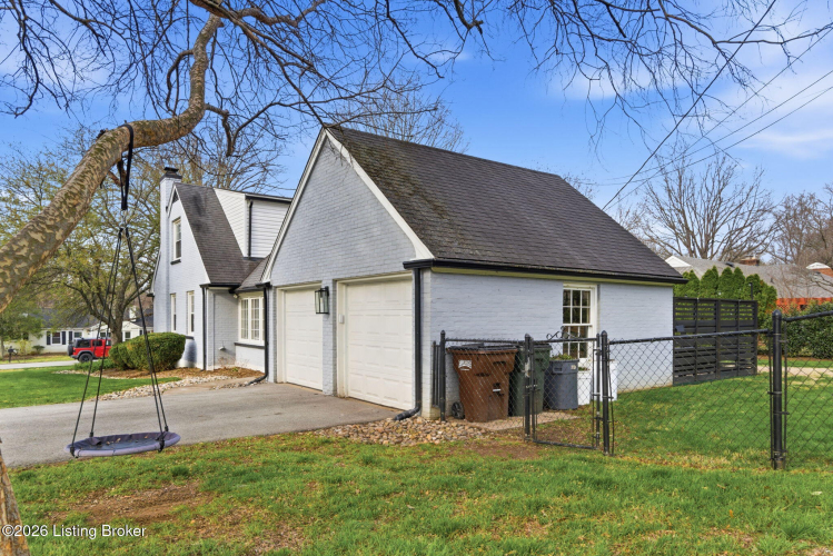 Listing Image 54