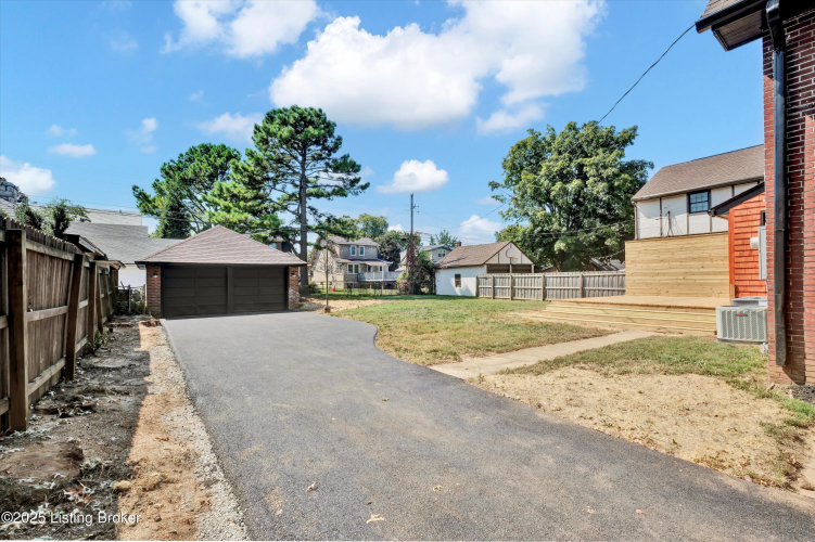 Listing Image 51