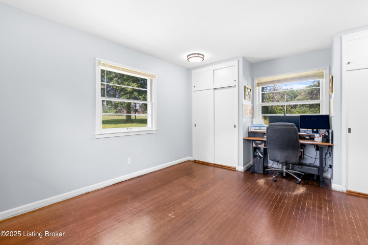 Listing Image 23