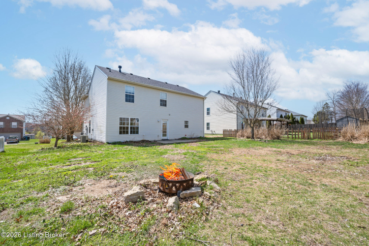 Listing Image 8