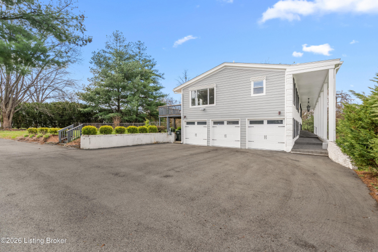 Listing Image 74