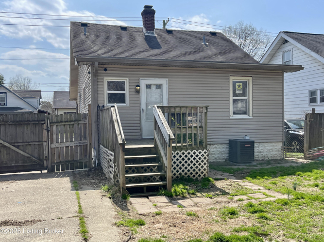 Listing Image 3