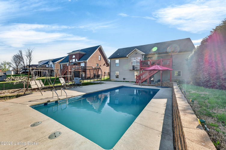 Listing Image 59