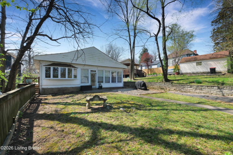 Listing Image 45