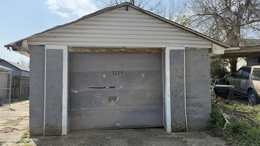 Listing Image 23