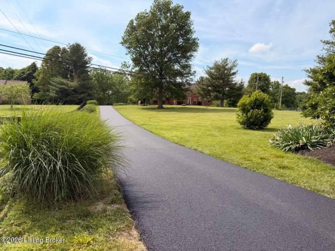 Listing Image 111