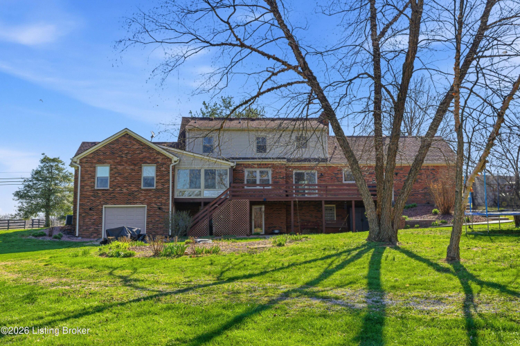 Listing Image 17