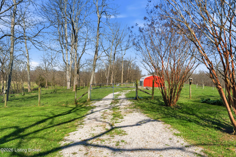 Listing Image 24