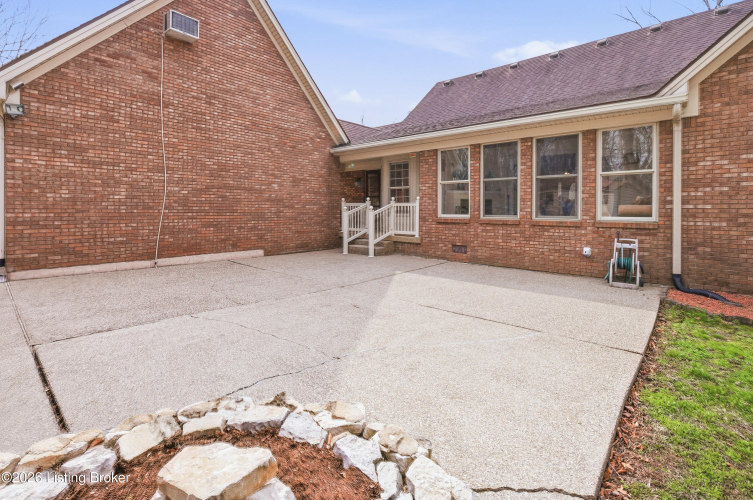 Listing Image 25