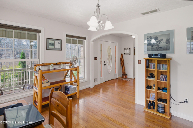 Listing Image 54