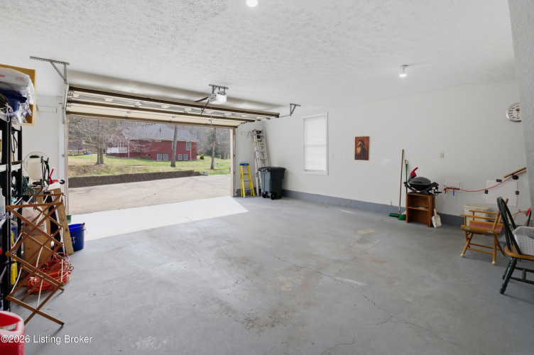 Listing Image 81