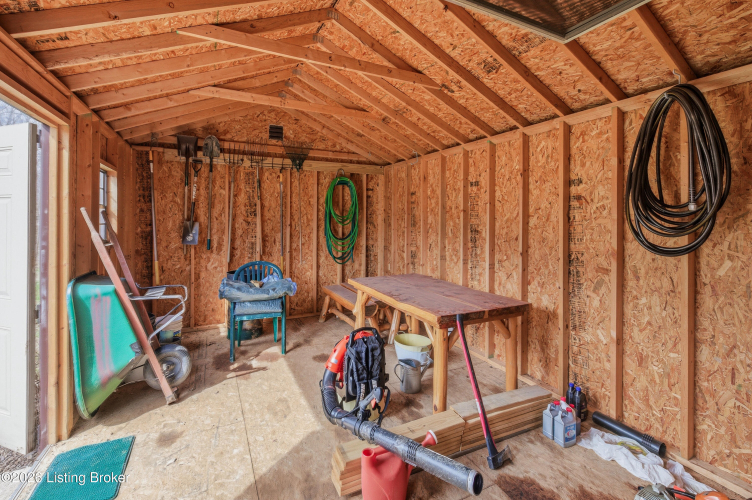 Listing Image 89