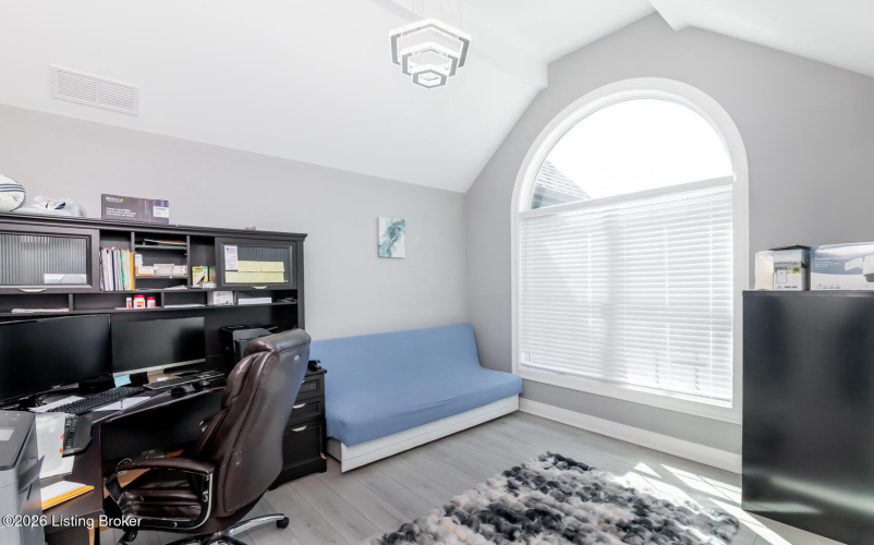 Listing Image 87