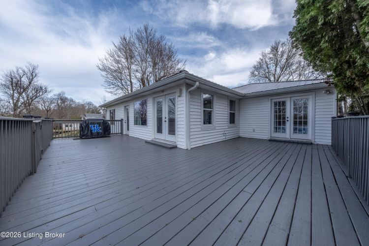 Listing Image 44