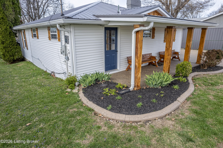 Listing Image 81