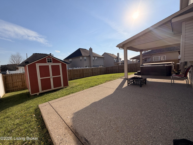 Listing Image 12