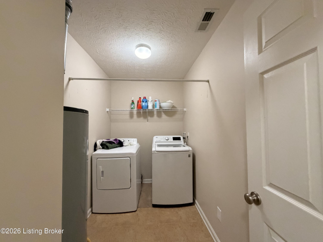 Listing Image 54