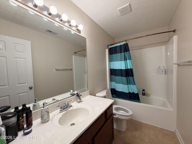 Listing Image 58