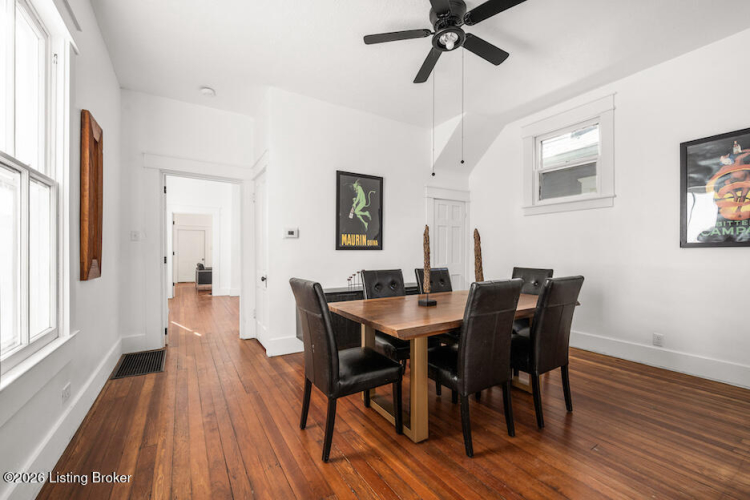 Listing Image 12