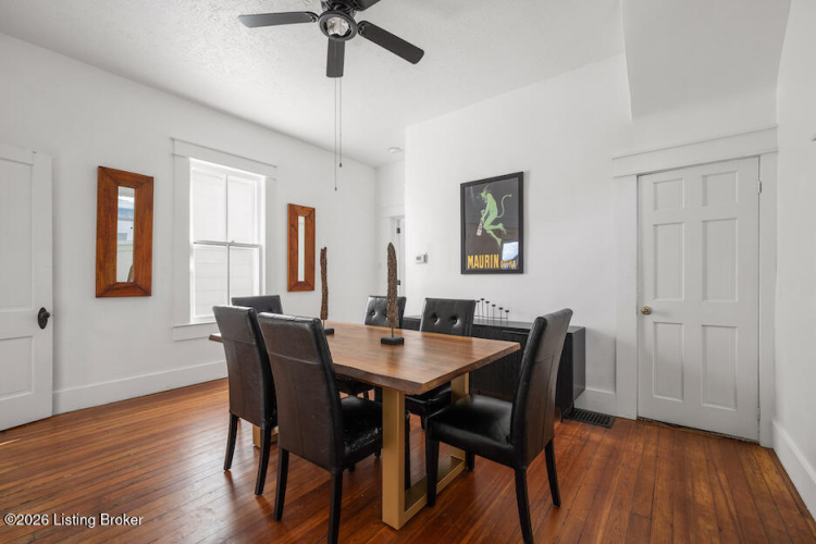 Listing Image 13
