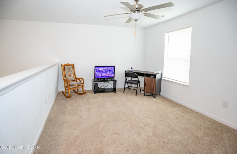Listing Image 17