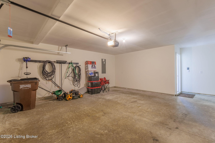 Listing Image 37