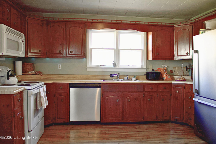 Listing Image 13