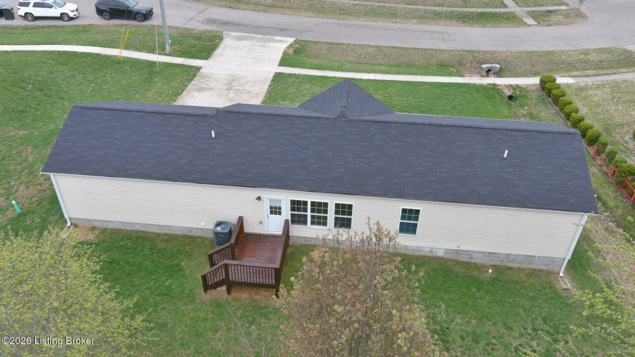 Listing Image 17