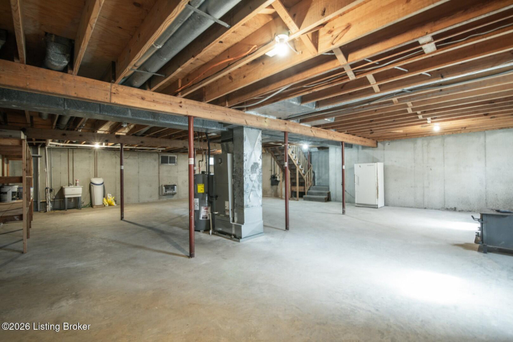 Listing Image 81