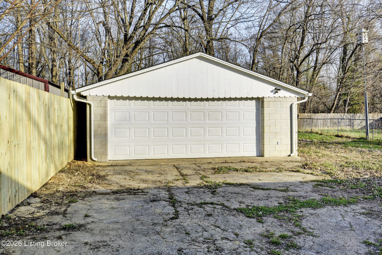 Listing Image 21