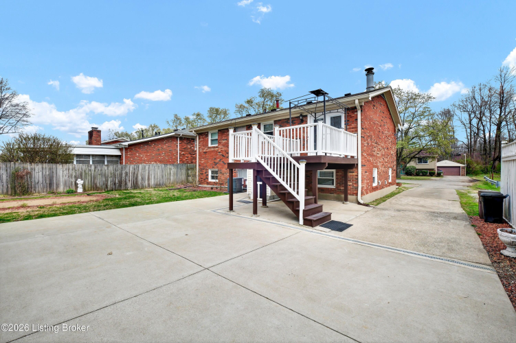 Listing Image 52