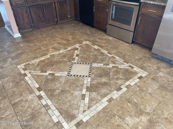 Listing Image 47