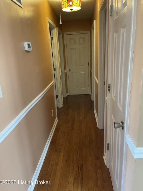 Listing Image 50
