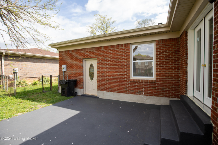 Listing Image 51
