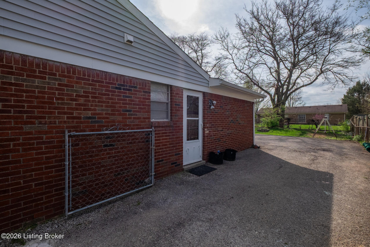 Listing Image 36