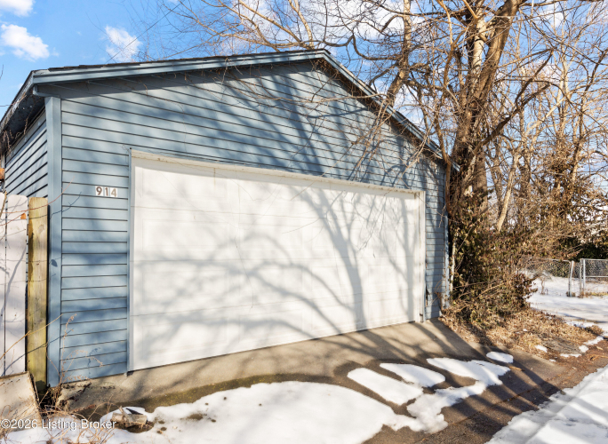 Listing Image 22